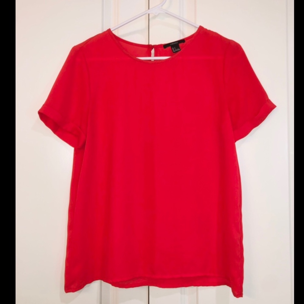 Loose fitting top